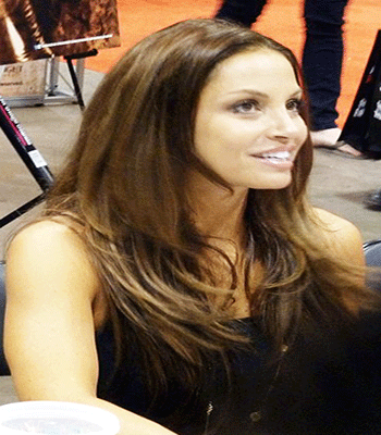 Trish Stratus 