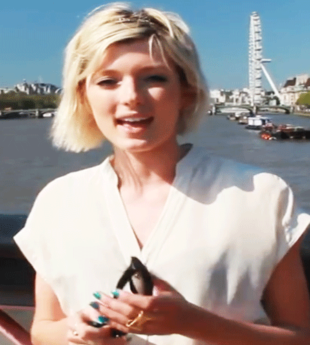 Sophie Sumner Biography Height & Boyfriend