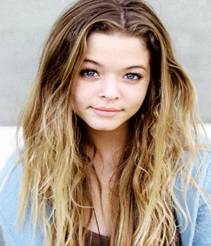 Sasha Pieterse Height Boyfriend Bio & Net Worth