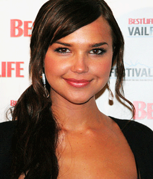 Arielle Kebbel Height Boyfriend Bio & Net Worth