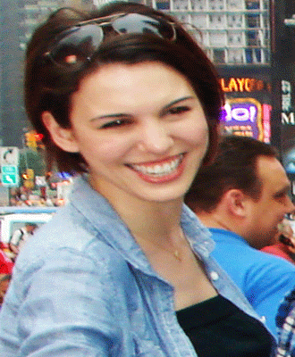 Christy Carlson Romano