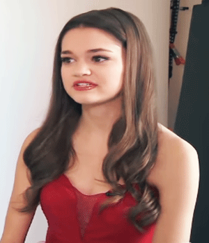 Ciara Bravo 