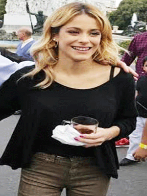 Martina Stoessel 