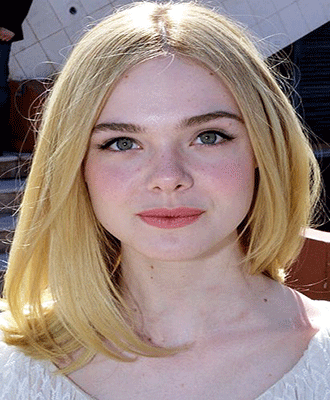 Elle Fanning 