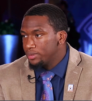 Clelin Ferrell Bio Height Wiki Girlfriend Wife Salary & Net Worth