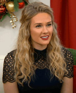 Tori-Anderson-1 | Famous Born